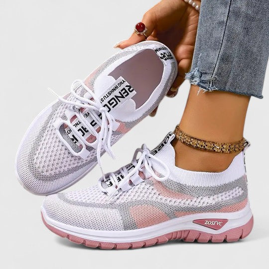 Yvonne | Sneakers in Vibrant Colors