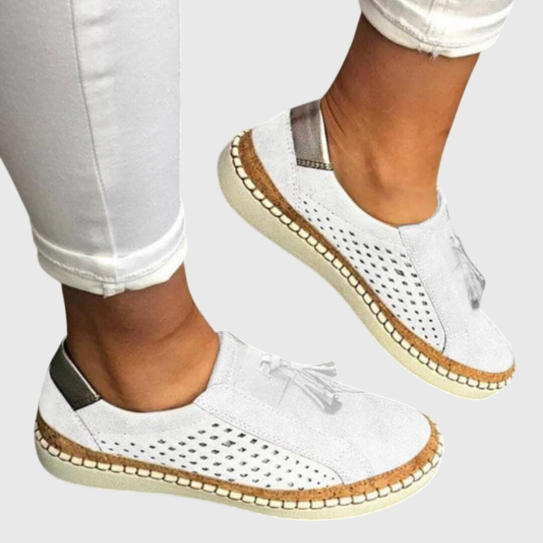 Betty | Supportive Summer Slides
