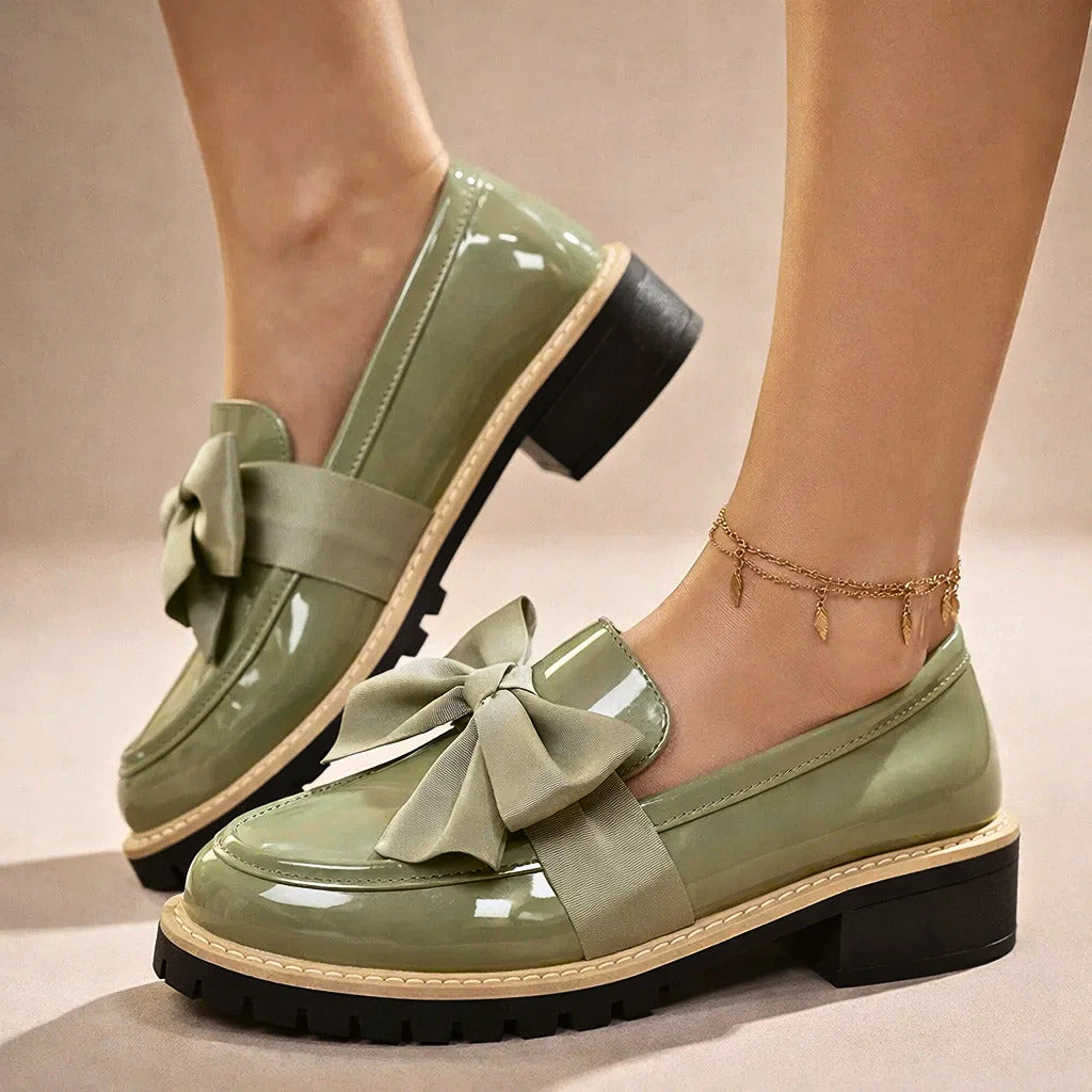 Vivienne | Bow Loafers