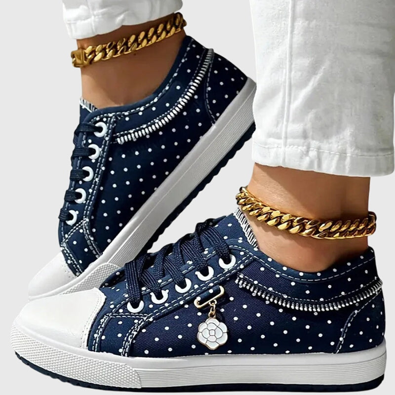 Wanda | Sneakers in Shades of Blue