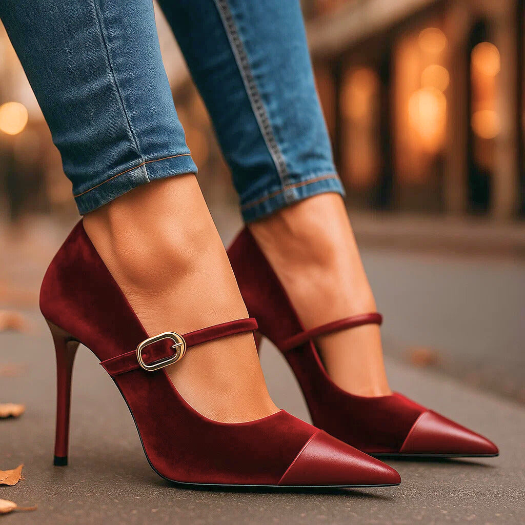 Ariette | Velvet Buckle Heels