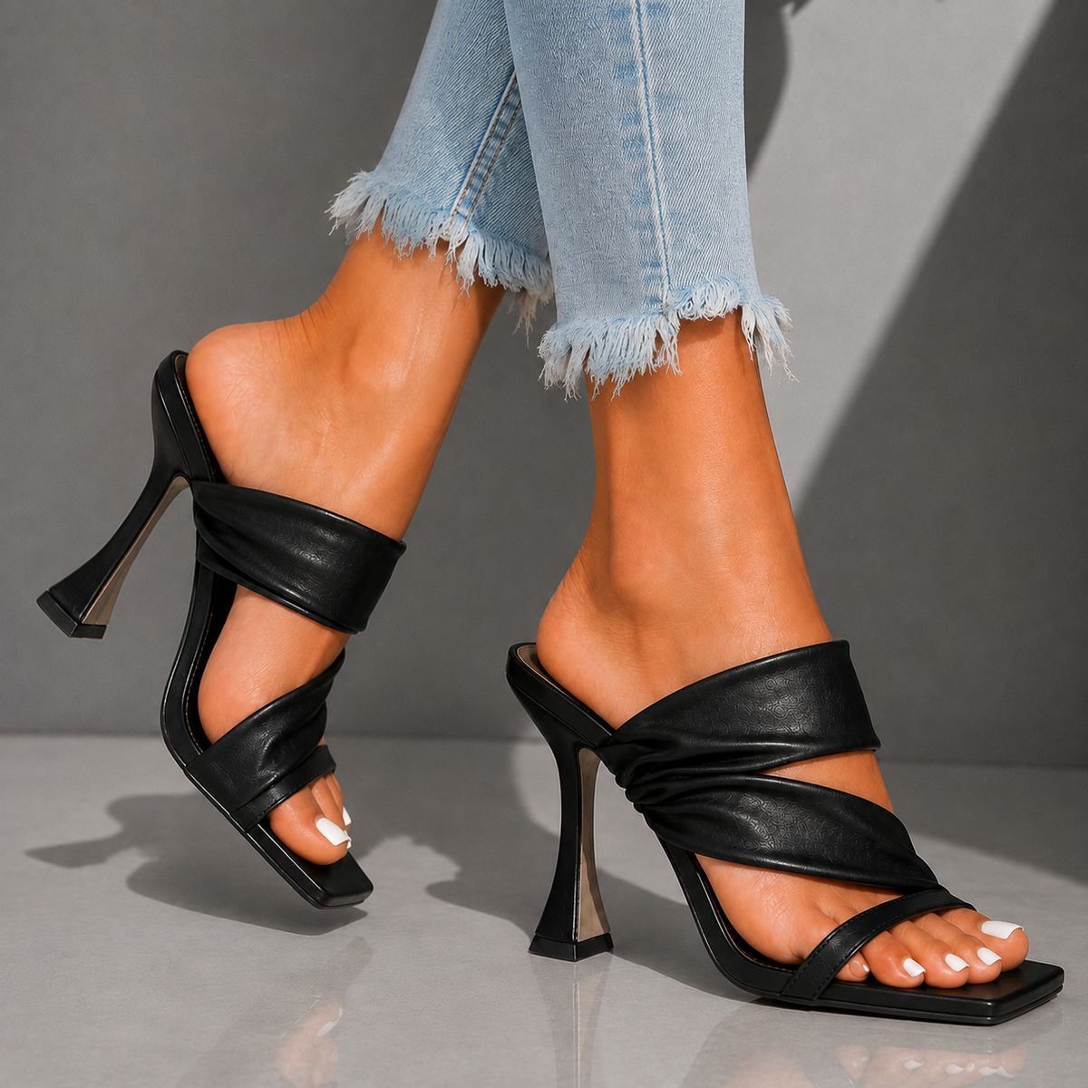 Serena | Crossover Strap Heeled Mules
