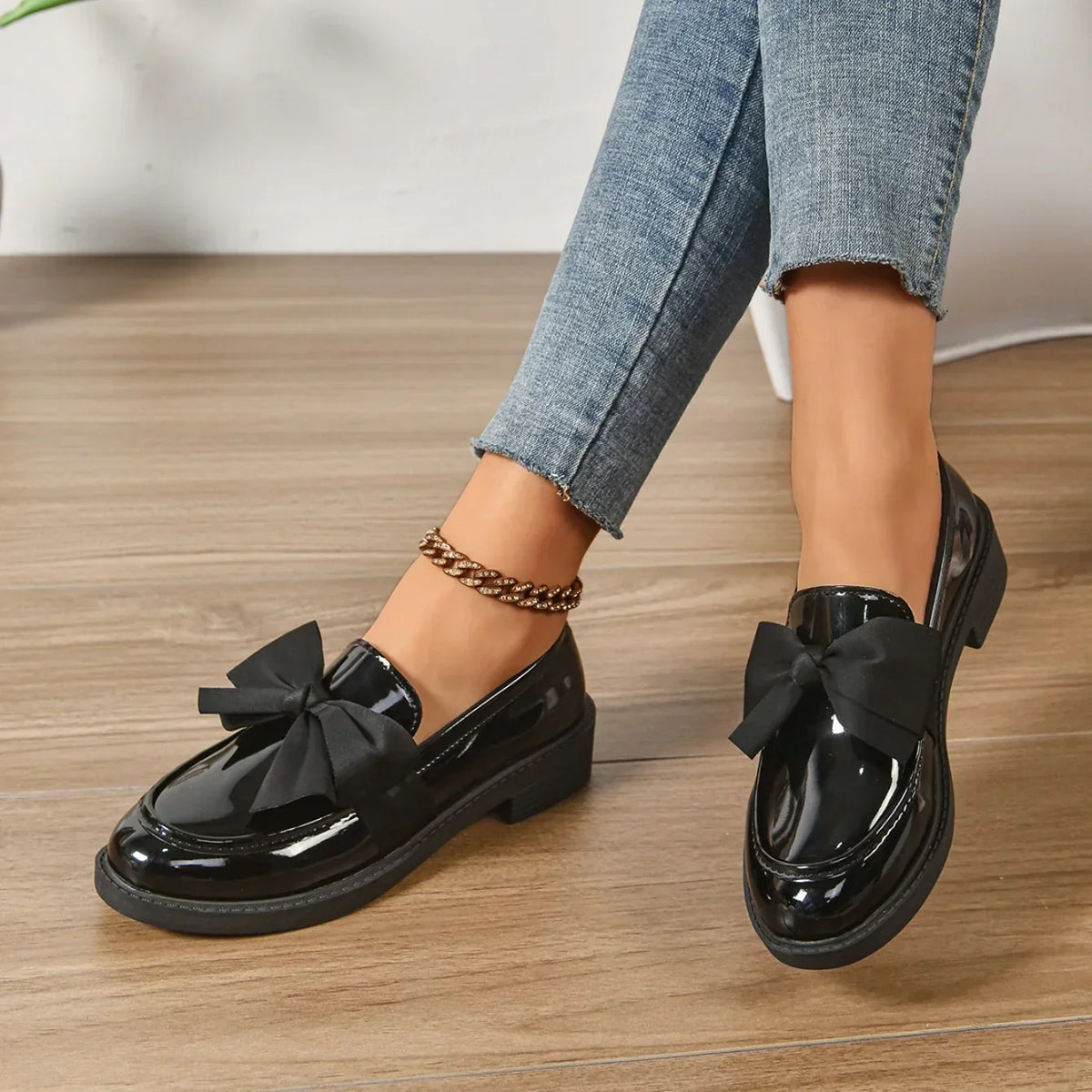 Louisa | Leather Loafers with Bow