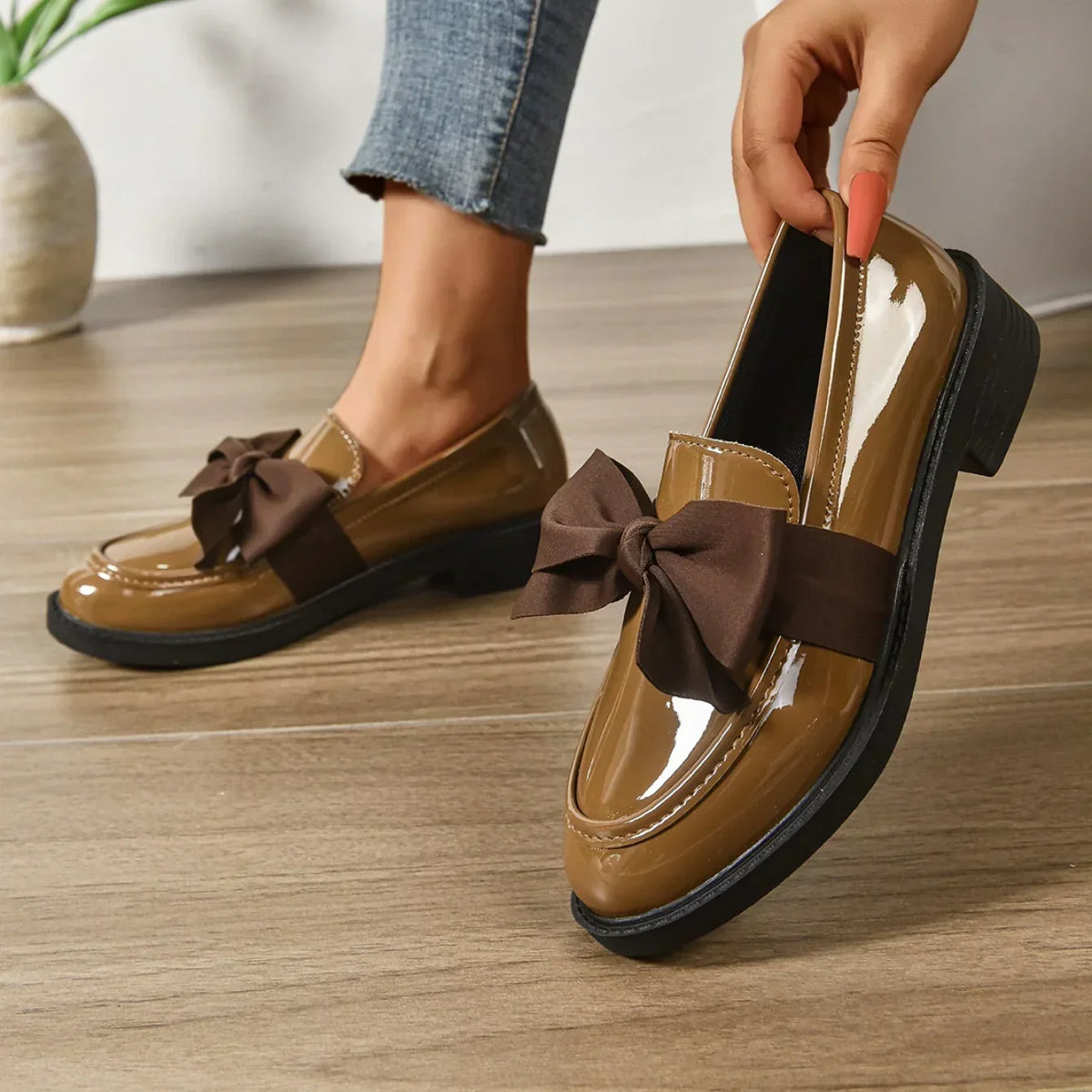 Louisa | Leather Loafers with Bow