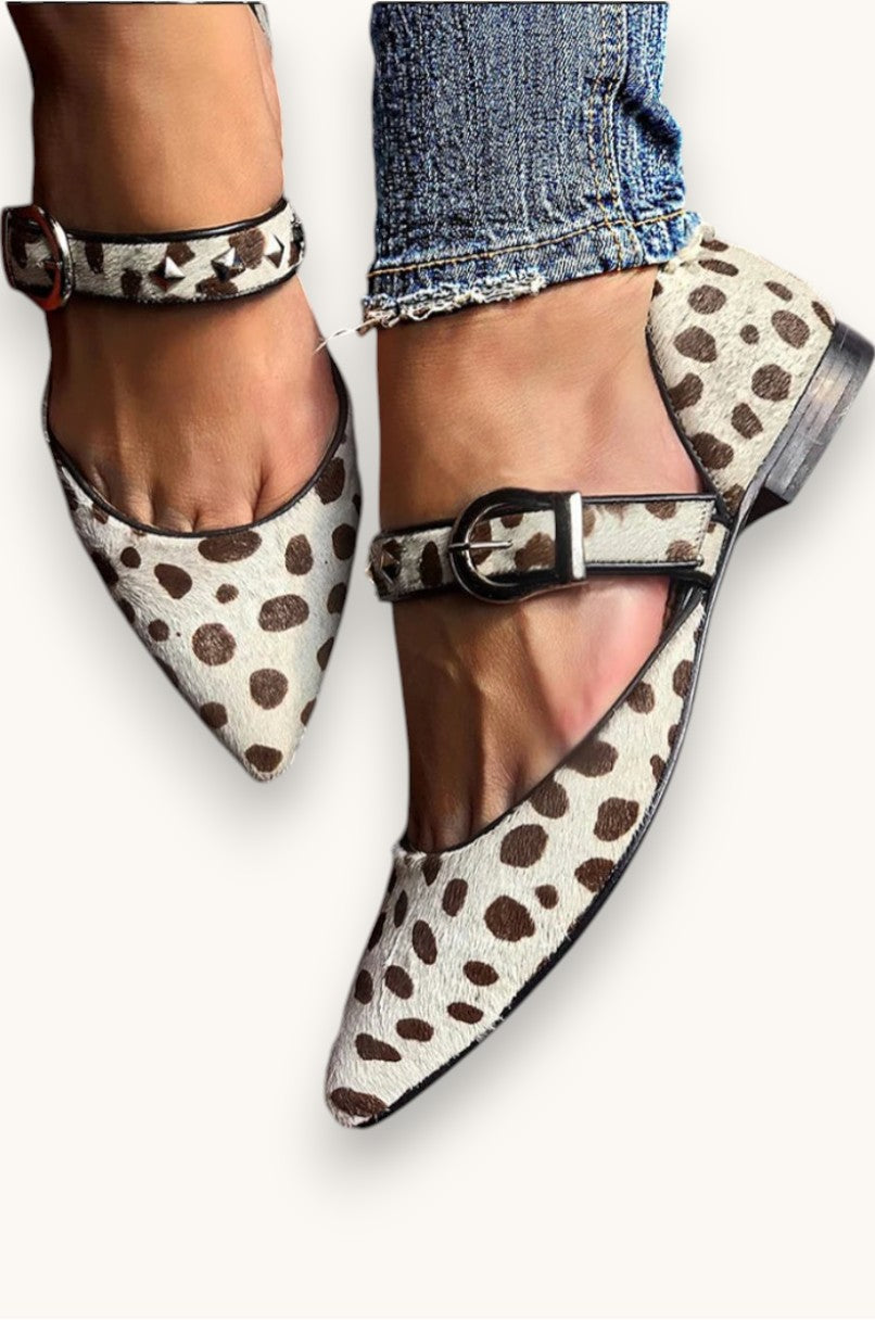 Eve | Mary Janes with Small Studs