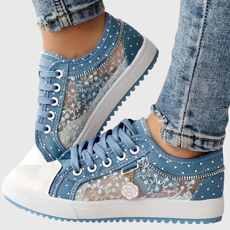 Wanda | Sneakers in Shades of Blue
