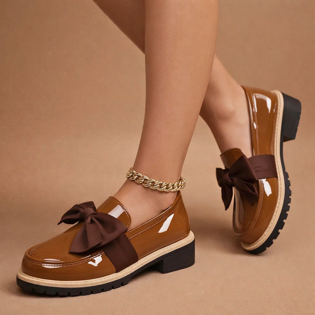 Vivienne | Bow Loafers