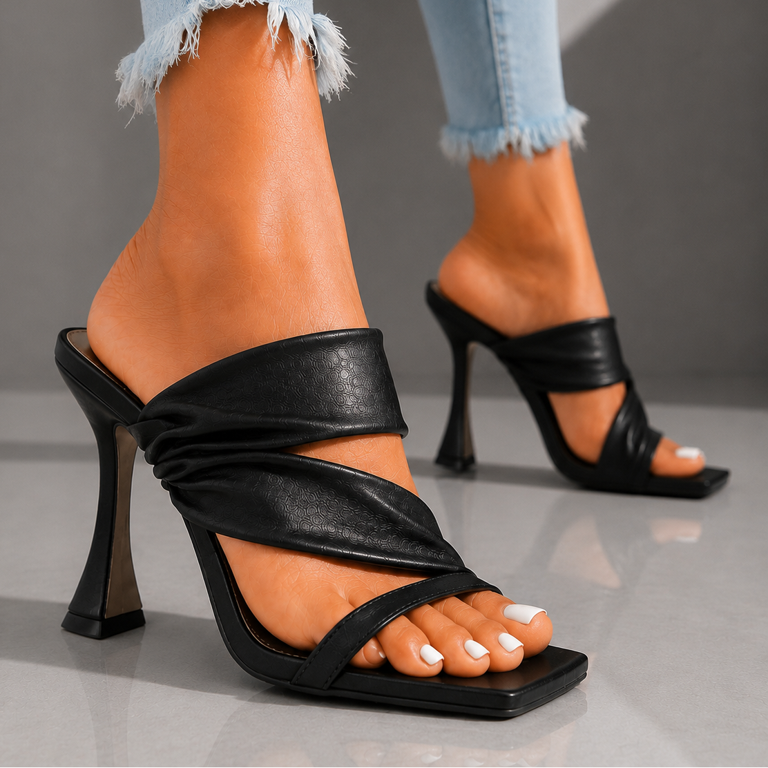 Serena | Crossover Strap Heeled Mules