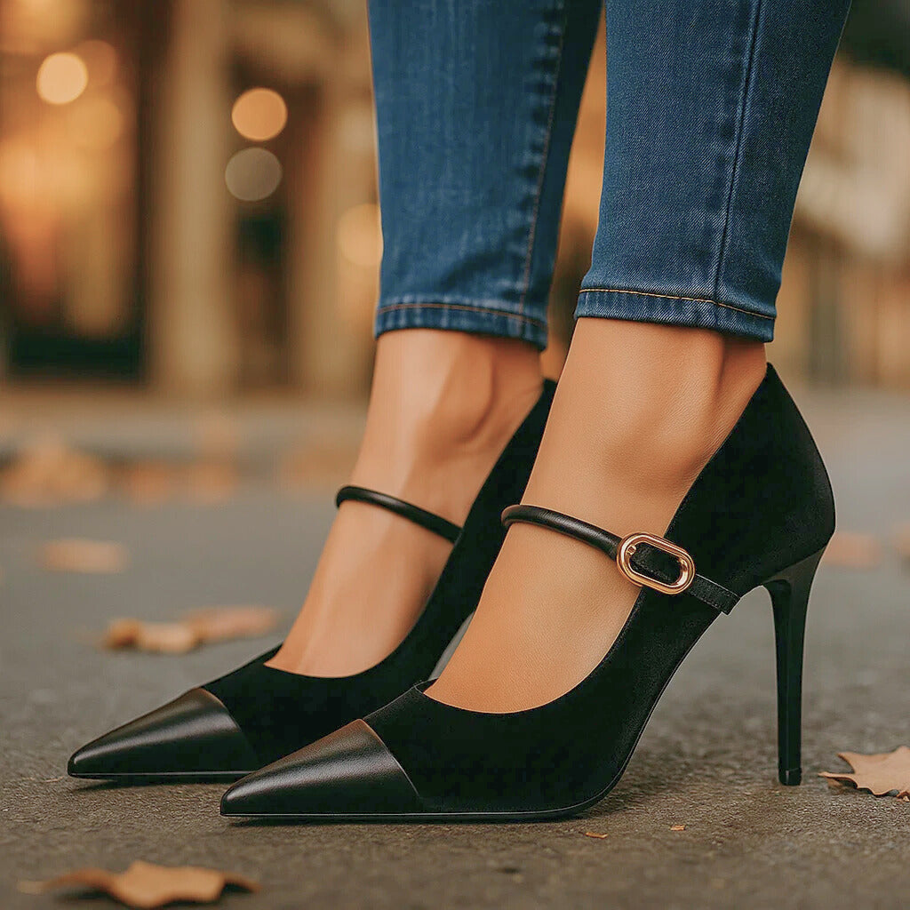 Ariette | Velvet Buckle Heels