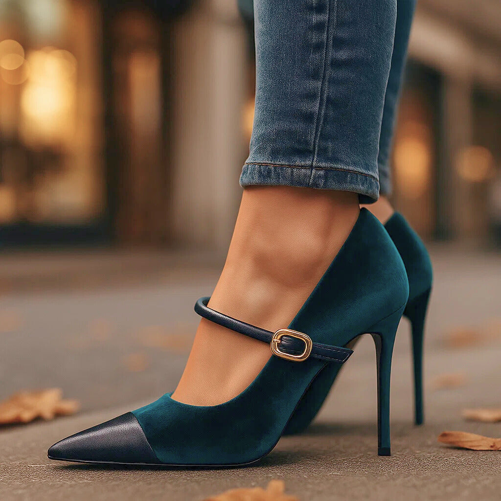 Ariette | Velvet Buckle Heels