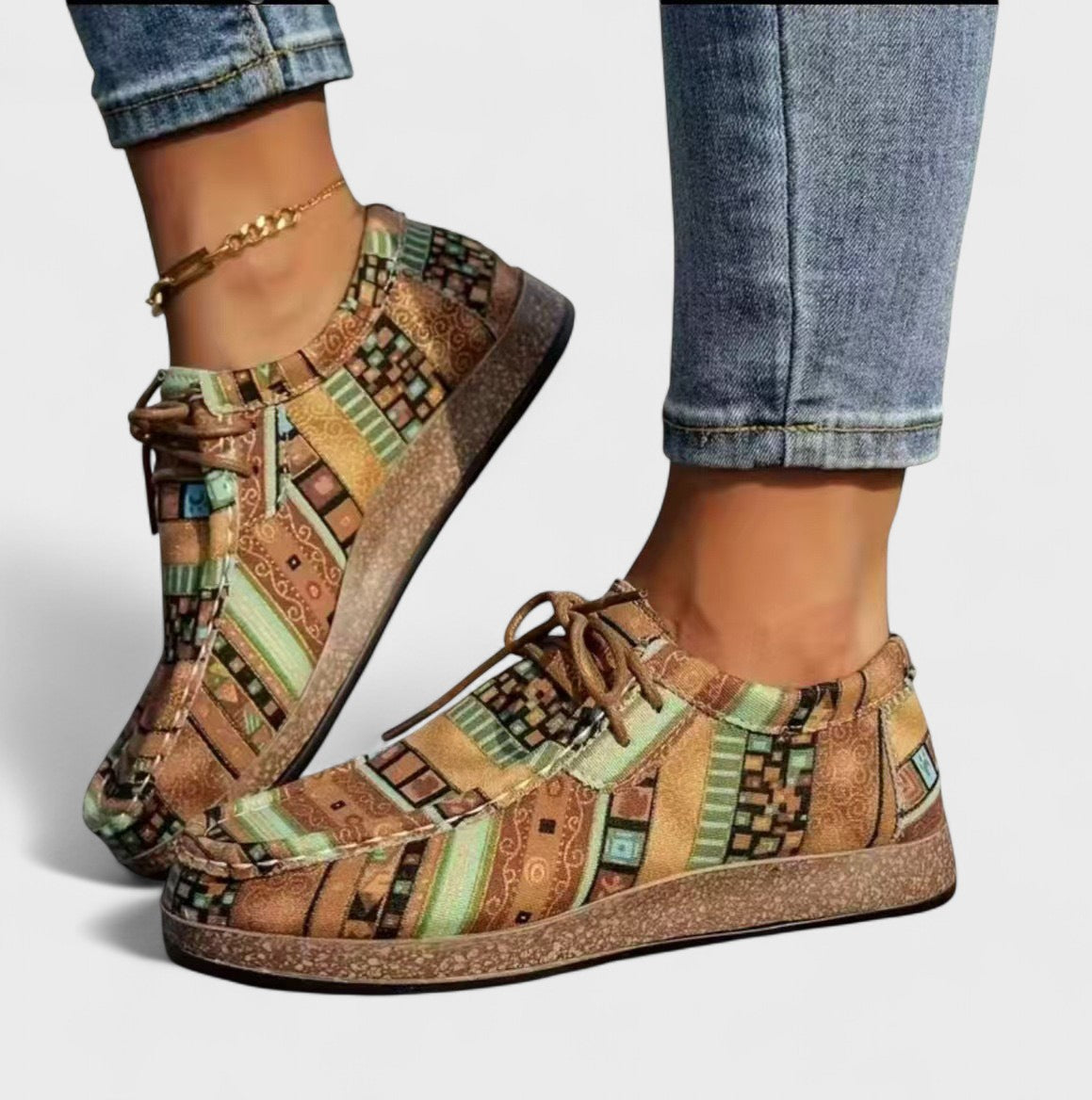 Patricia | Wide-Base Sneakers