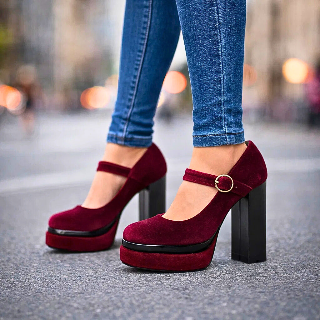 Valloria | Velvet Heels