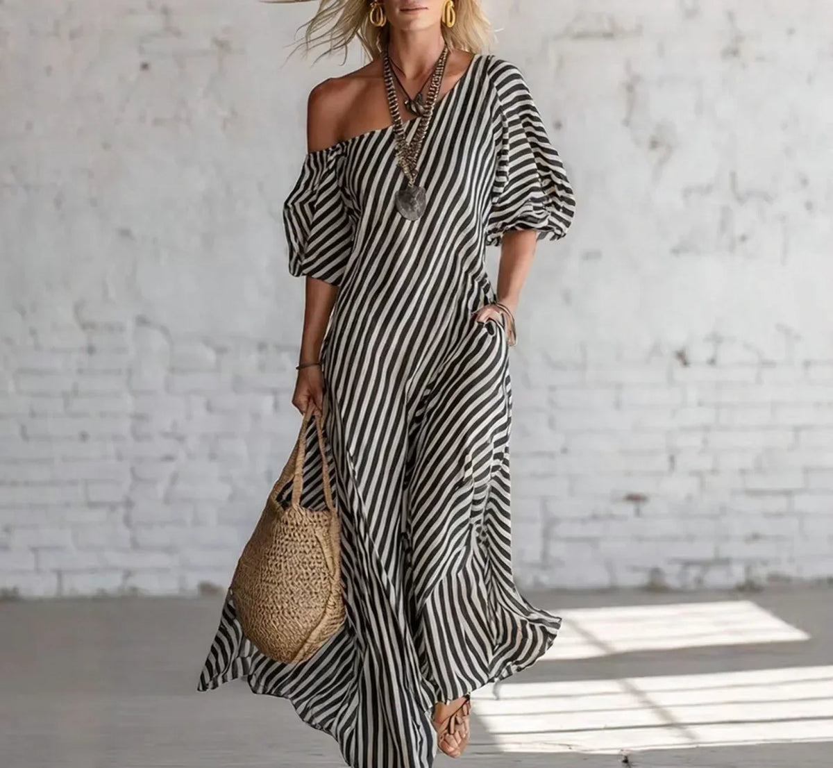 Winona | Striped One-Shoulder Maxi Dress