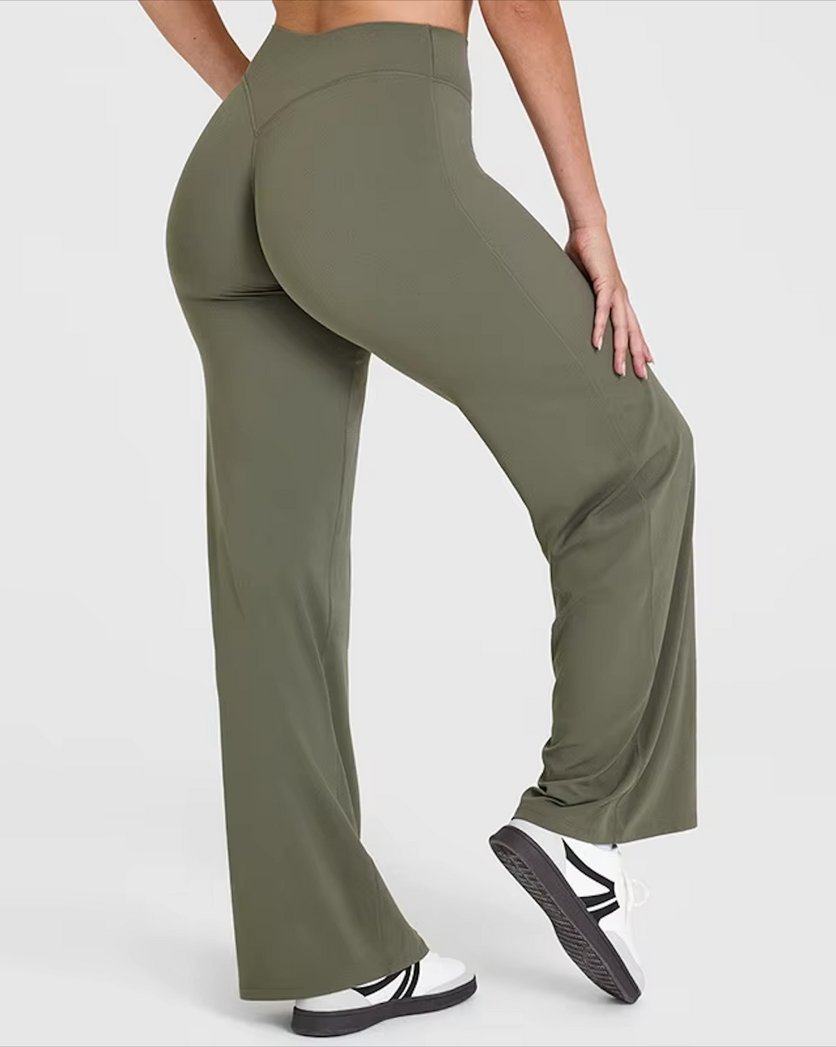 Renee | Straight-Leg Yoga Pants