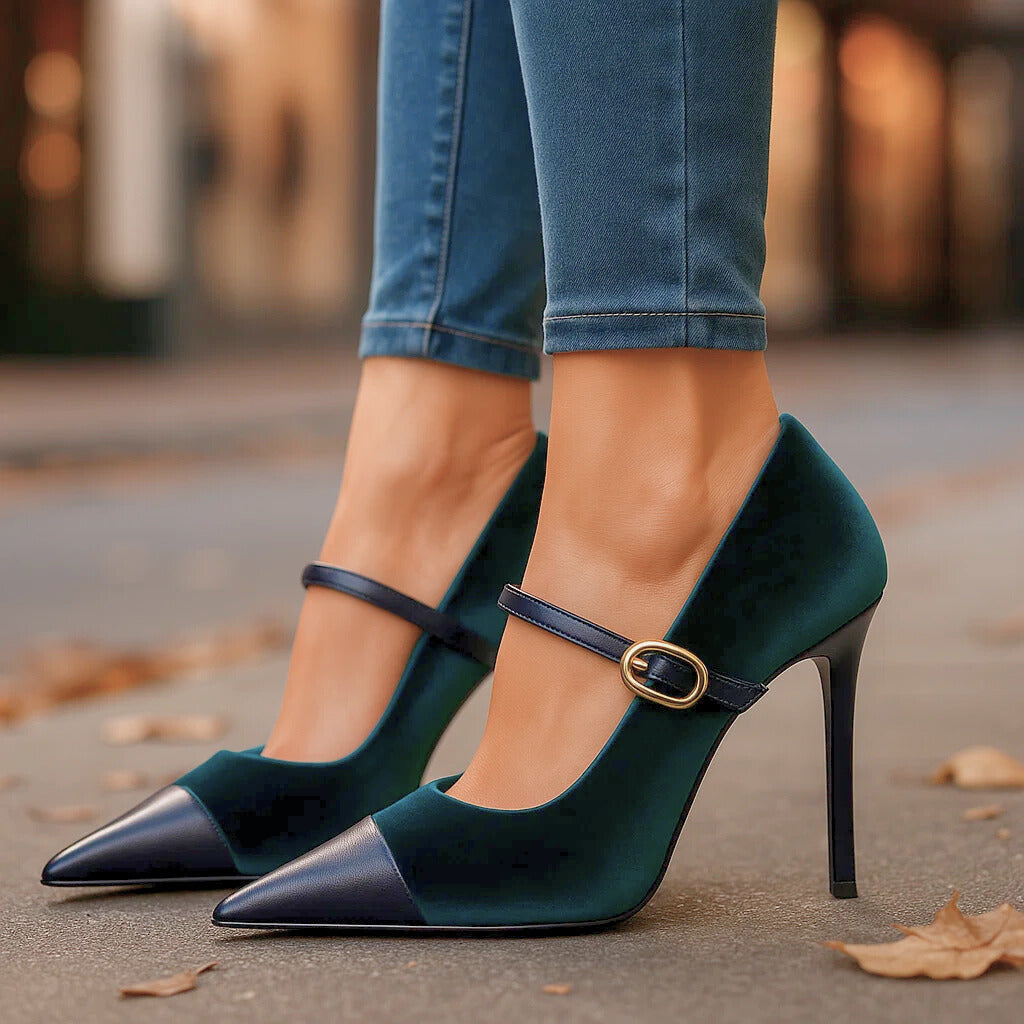 Ariette | Velvet Buckle Heels